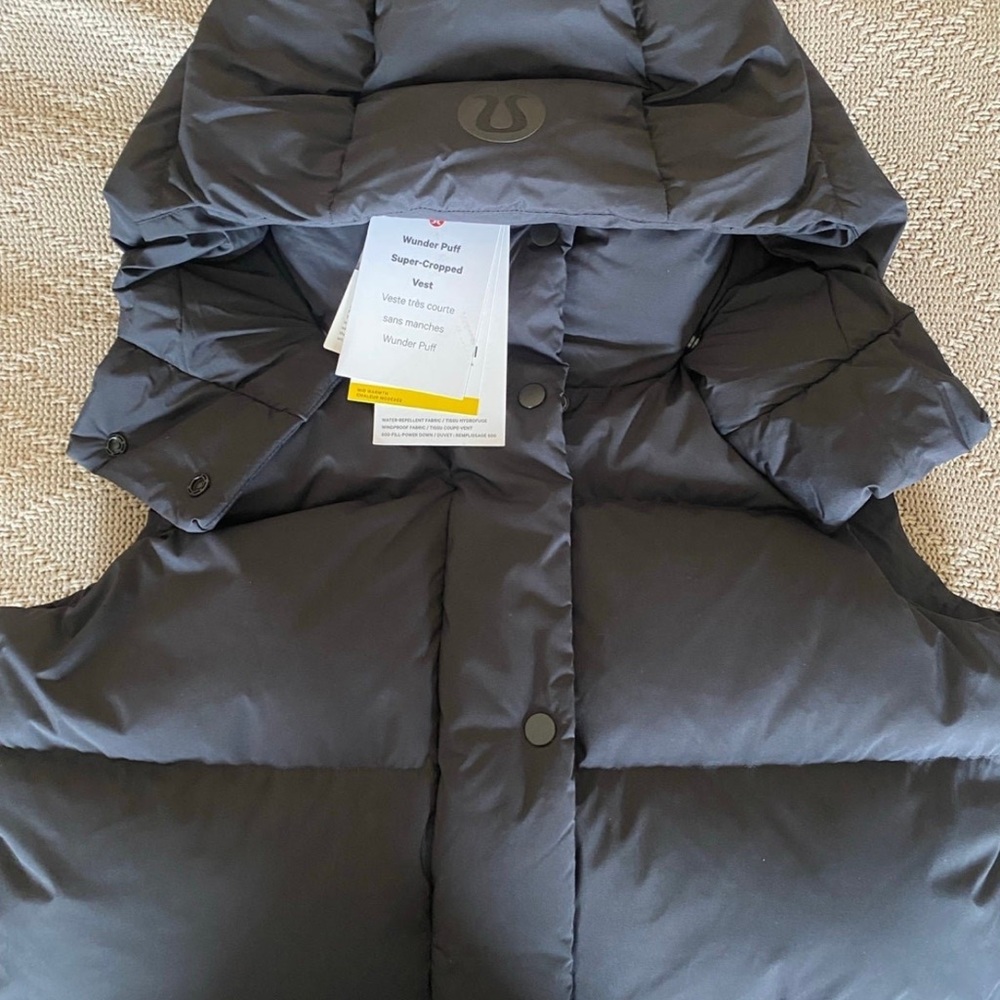 Lululemon super cropped wunderpuff vest